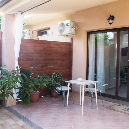 B&B Jolie Suite Villasimius Exterior foto